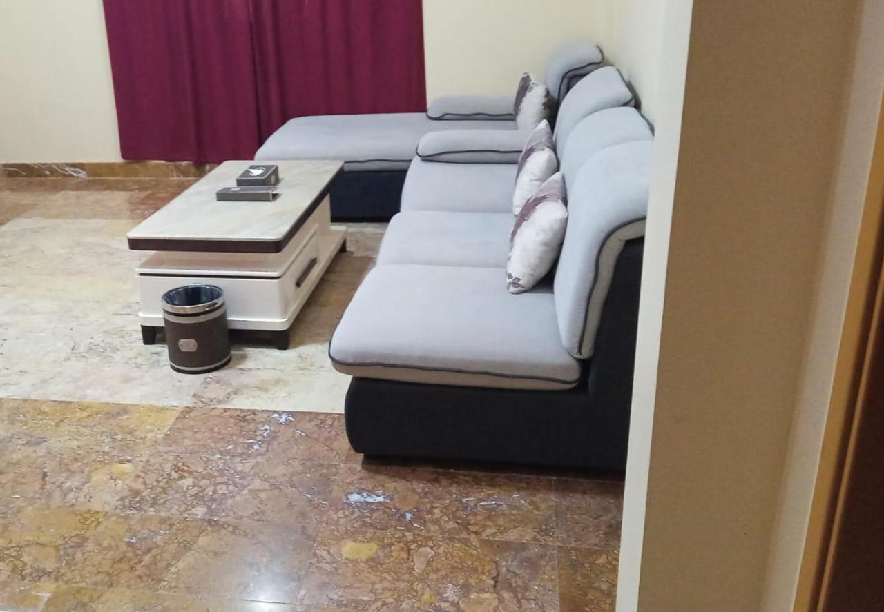 Farah Hotel Apartment Muscat Exteriör bild