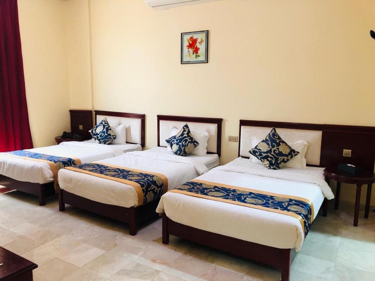 Farah Hotel Apartment Muscat Exteriör bild